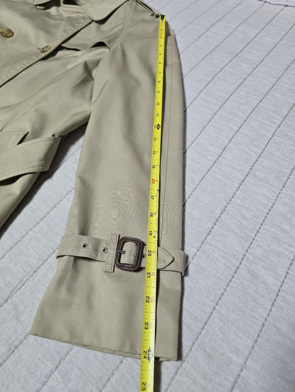 Vintage Burberry Beige Plaid Lined Trench Coat, With Removable Liner - Picture 8 of 10